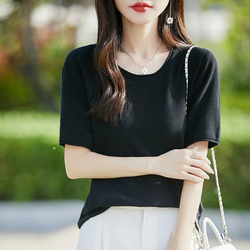 100% cotton ladies spring and summer comfortable round neck advanced design half sleeve pullover short sleeve blouse.