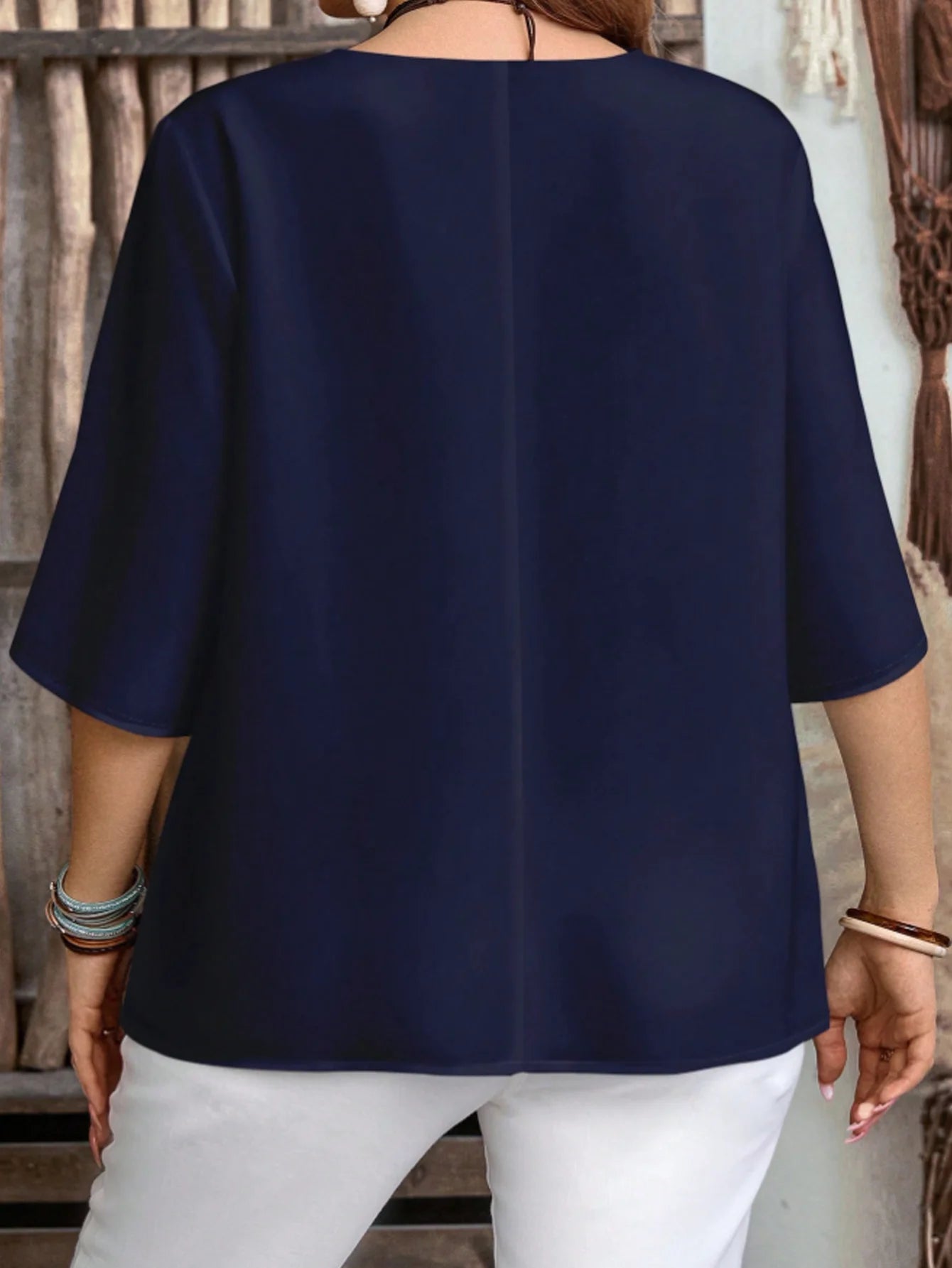 Plus Size Women's Casual Simple Shirt, Suitable for Spring, Summer, Autumn, and Valentine's Day, Solid Color V-Neck Top